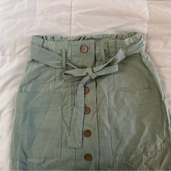 Mini Skirt - Picture 2 of 4